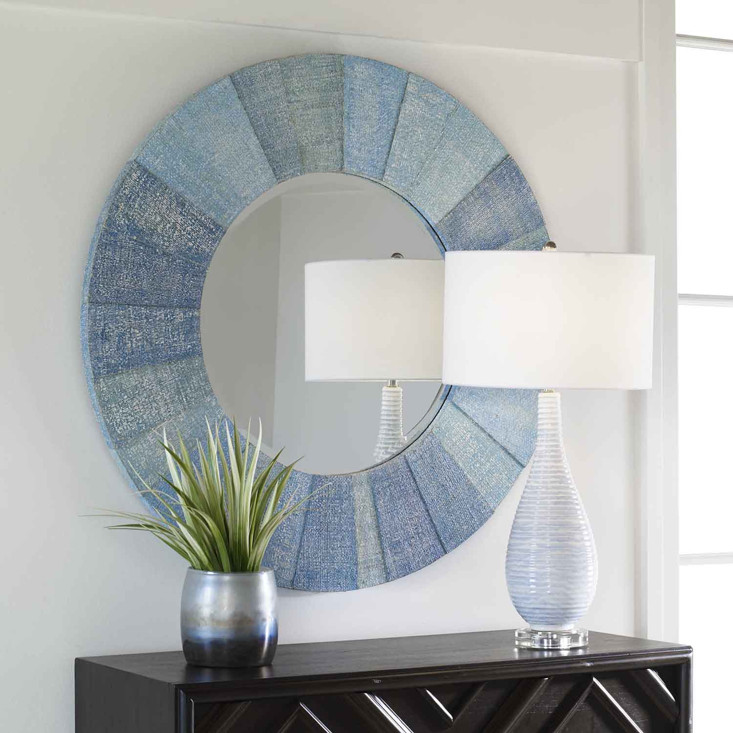  mirror-and-glass 